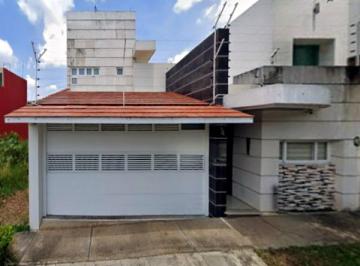 Casa de 3 habitaciones, Xalapa · Gran Oportunidad en Venta, Av Rocallosas, Residencial Las Cumbres, Real del Bosque, Xalapa - Enrique