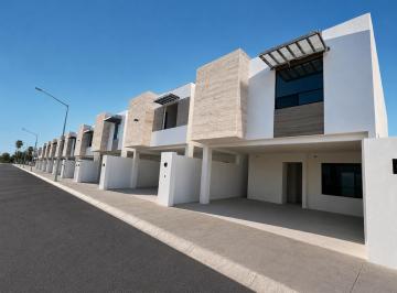 Casa · 145m² · 3 Recámaras · 2 Estacionamientos · Casa en La Aurora