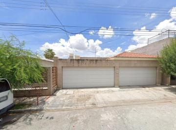 Casa de 3 habitaciones, Torreón · Lasm²7 - Casa en Venta en Torreón Jardín – Amplia y en Excelente Estado