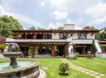 Casa en condominio de 4 habitaciones, Alvaro Obregón · Casa de Lujo Fraccionamiento Rancho San Francisco 800 m² C | Jardín + Terrazas 1,000 m²