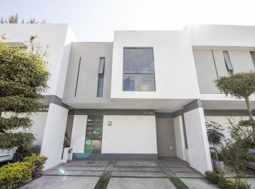 Casa en condominio · 140m² · 3 Recámaras · 2 Estacionamientos · Casa en Venta Las Grullas Jalisco