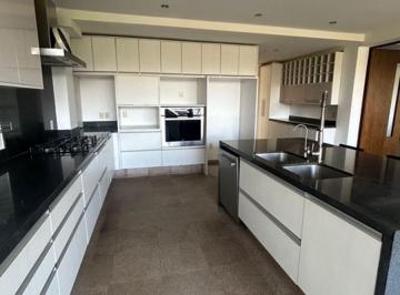 Casa en condominio de 3 habitaciones, Alvaro Obregón · Casa en Renta en Condominio a Unos Pasos del Edron