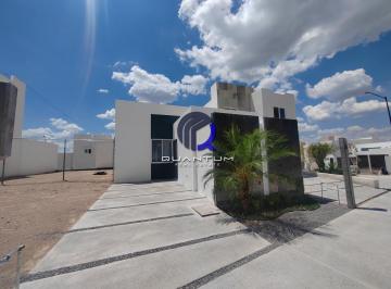 Casa · 92m² · 2 Recámaras · 1 Estacionamiento · Casa en Condominio Abada Residencial