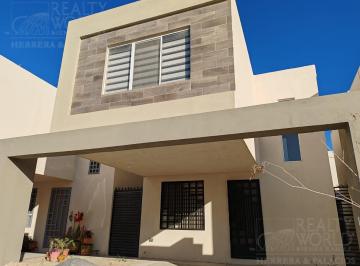 Casa · 113m² · 3 Recámaras · 2 Estacionamientos · Casa en Venta en Zona Valle de Lincoln