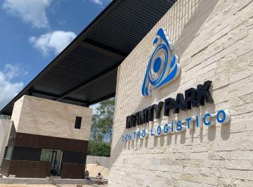 Bodega comercial · 1140m² · 12 Estacionamientos · Bodega Industrial con Doble Acceso por Lopez Portillo y por Libramiento Cancún - Mérida
