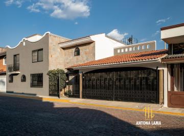Casa · 344m² · 3 Recámaras · 2 Estacionamientos · Casa en Venta en Camino Real a Cholula, Puebla