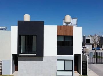 Casa · 81m² · 3 Recámaras · 1 Estacionamiento · Casa en Privada