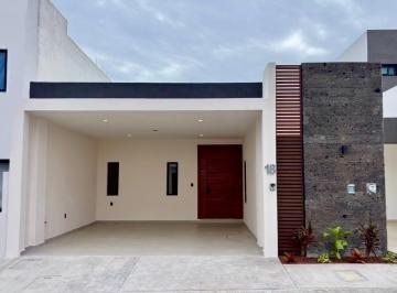 Casa · 162m² · 2 Recámaras · 2 Estacionamientos · Cv20 Casa en Venta Una Planta en Lomas de La Rioja