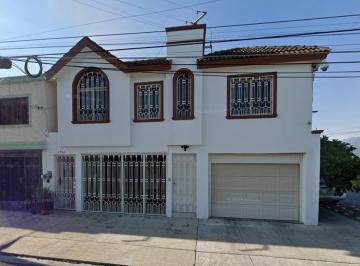 Casa de 6 habitaciones, San Nicolás de los Garza · Lasm²9 - Casa en Venta en Hacienda Los Morales 3er Sector – Amplia y Funcional