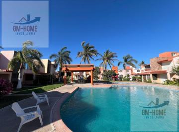 Casa · 110m² · 3 Recámaras · 1 Estacionamiento · Casa en Renta en Villas del Mar