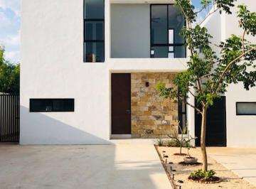 Casa de 3 habitaciones, Mérida · Merida Cholul Renta de Casa en Privada con Piscina E Internet de Fibra Optica