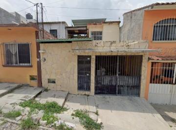 Casa de 3 habitaciones, Tuxtla Gutiérrez · Venta de Casa en Tuxtla Gutierrez, Chiapas.
