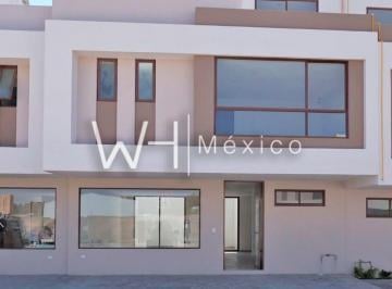 Casa · 245m² · 3 Recámaras · 3 Estacionamientos · Residencia en Venta Cerca de Av Tecnológico