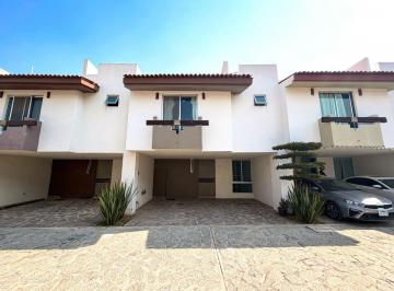 Casa de 3 habitaciones, Zapopan · Casa en Venta en Santa Ana Tepetitlan Dentro de Coto