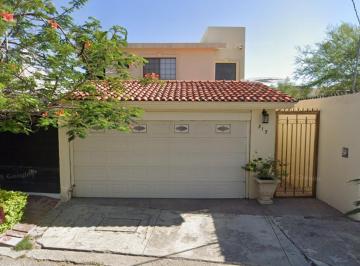 Casa de 3 habitaciones, Torreón · Casa de Recuperacion Bancaria
