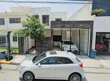 f848bb374dfb58e67e9b7e9a03cf753d2a0b4fccf147ba65ae948696a9d7ef08 · Casa en Venta Mitras Centro