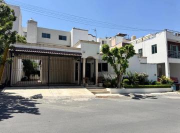 Casa de 3 habitaciones, Monterrey · Casa en Venta Cumbres Elite 1 Planta