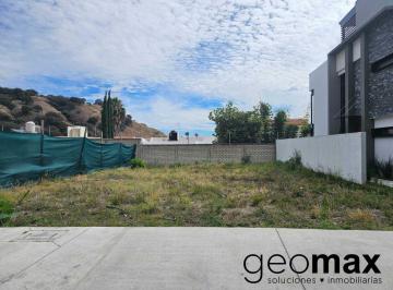Terreno / Lote , Tlajomulco de Zúñiga · Terreno en El Edén Junto Al Bosque con Excelente Vista