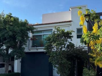 Casa en condominio de 4 habitaciones, Zapopan · Casa en Venta Ciudad Granja Fraccionamiento Rinconada Vallarta