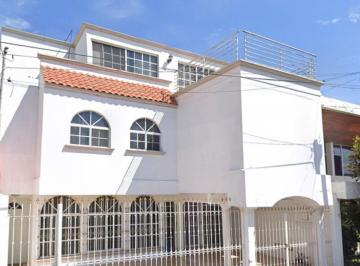 Casa de 3 habitaciones, Durango · Venta de Casa en Colonia Burocrata, Durango.