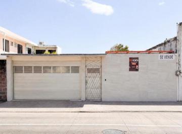 Casa de 3 habitaciones, Boca del Río · Casa con 3 Recámaras en Venta, 326 m² Superficie de Terreno, Mocambo