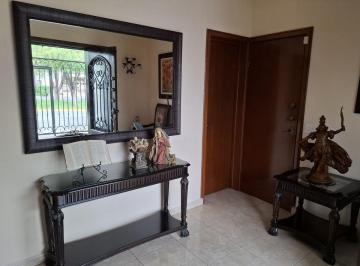 Casa de 3 habitaciones, Monterrey · Casa en Venta en Contry Monterrey