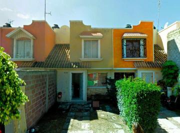 Casa de 2 habitaciones, León · Casa de Remate Kappa 506 Azul Maguey San Jose El Alto León Guanajuato!