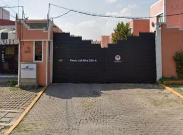 Casa de 3 habitaciones, Cuautitlán Izcalli · Venta de Grande Casa en Santiago Tepalcapia, Cuautitlan Izcalli, Edo. Méx. Solo Recursos Propios.