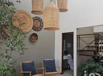 Casa · 220m² · 3 Recámaras · 2 Estacionamientos · Preciosa Casa en Calimaya Edomex Metepec