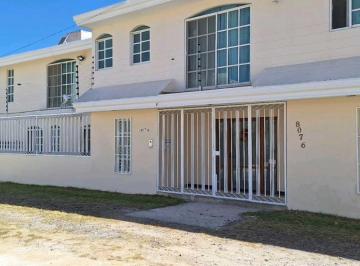 Casa · 860m² · 4 Recámaras · 4 Estacionamientos · Casa en Venta en Morillotla