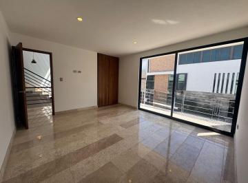 Casa · 257m² · 3 Recámaras · 2 Estacionamientos · Casa en Venta en Parque Hidalgo, Lomas de Angelopolis III