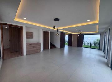 Casa · 338m² · 4 Recámaras · 3 Estacionamientos · Casa en Venta Lomas de Angelópolis III