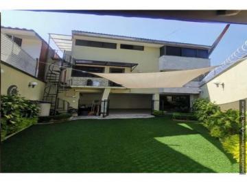 Casa · 514m² · 5 Recámaras · 4 Estacionamientos · Casa en Venta Lomas del Mármol