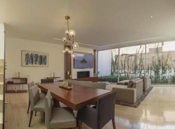 Casa · 361m² · 2 Recámaras · 2 Estacionamientos · Casa en Venta en Lomas de Angelópolis I.