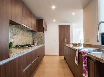 Casa · 215m² · 2 Recámaras · 2 Estacionamientos · Casa en Venta Lomas de Angelópolis III