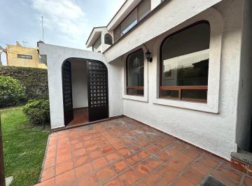Casa · 341m² · 3 Recámaras · 2 Estacionamientos · Casa en Venta en Camino Real Momoxpan