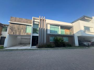 Casa · 190m² · 3 Recámaras · 2 Estacionamientos · Casa en Renta en Cholula, Zona Plaza San Diego