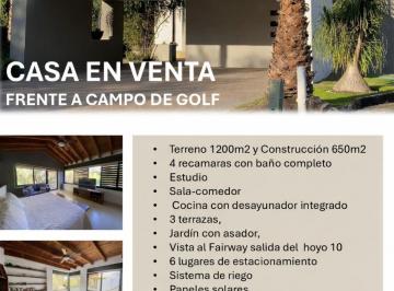 Casa de 4 habitaciones, Corregidora · Residencia de Lujo Frente a Campo de Golf Balvanera