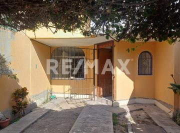 Casa · 183m² · 3 Recámaras · 2 Estacionamientos · Casa en Venta Col Universidades, Puebla - (4)