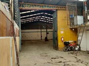 Casa en condominio de 1 habitación, Iztapalapa · Excelente Bodega o Nave Industrial Frente a Central de Abastos