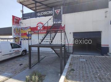 Local comercial , Querétaro · Local Comercial en Renta en Cumbres de Juriquilla | Pie de Calle con Estacionamiento Dg