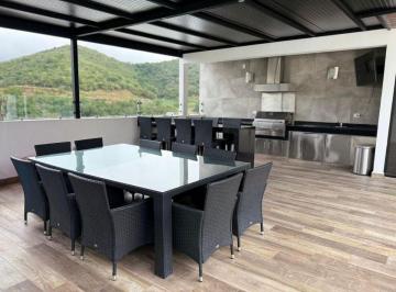 Casa de 4 habitaciones, Monterrey · Venta Residencia en Carolco