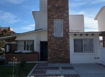 Casa de 4 habitaciones, Tequisquiapan · Renta Casa Amueblada — Club de Golf, Tequisquiapan