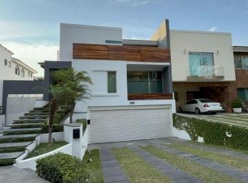 Casa de 3 habitaciones, Zapopan · Residencia de Autor en Valle Real Paseo San Arturo Ote. 920, Zapopan, Jalisco, Mexico