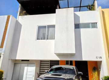 Casa de 3 habitaciones, Zapopan · Casa en Renta Solares Tec de Monterrey/ Ciencias