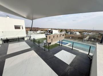 Casa en condominio de 5 habitaciones, Atlatlahucan · Residencia de Ultra Lujo Para Estrenar en Lomas de Cocoyoc con 5 Recamaras