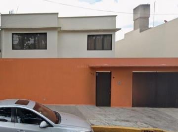 Casa de 4 habitaciones, Azcapotzalco · Bonita Casa en Una Exelente Ubicacion Cerca de Escuelas Parques Hospitales y Centros Comerciales