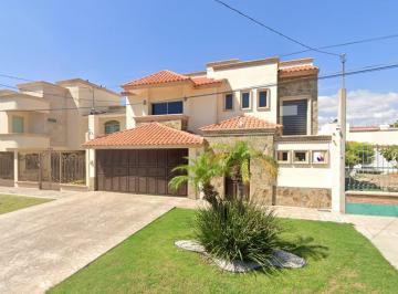 Casa de 5 habitaciones, Ahome · Lasm36 - Casa en Venta en Fraccionamiento Las Fuentes – Amplia y Lista Para Habitar