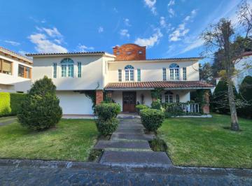 Casa en condominio de 4 habitaciones, Ocoyoacac · Casa en Venta Dentro de un Fraccionamiento Encantador, Único!