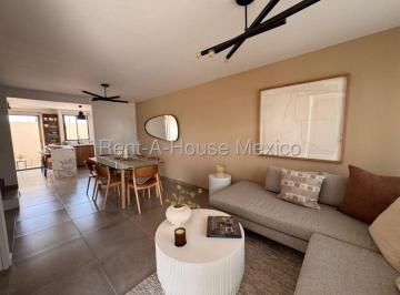 Casa en condominio de 3 habitaciones, El Marqués · Casa de Tres Recamaras y Roof Garden en Venta en Sendas, El Marqués, Querétaro